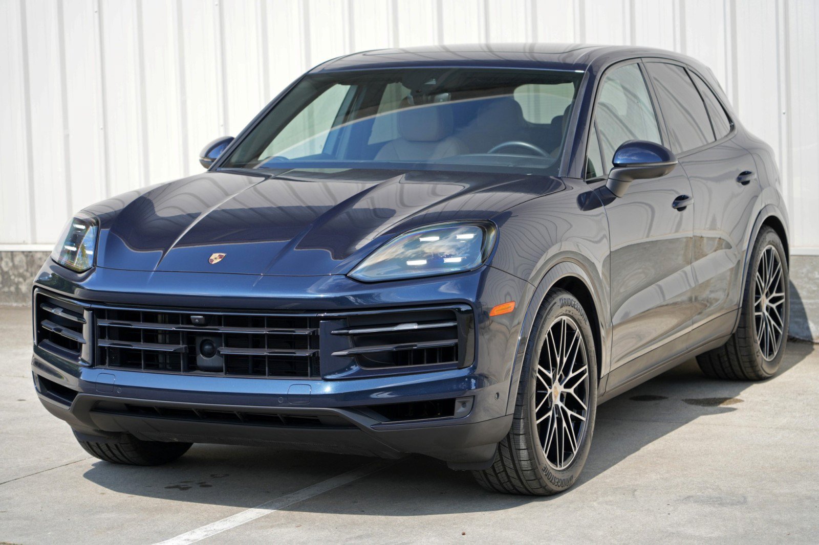 Used 2024 Porsche Cayenne AWD/4WD image 51