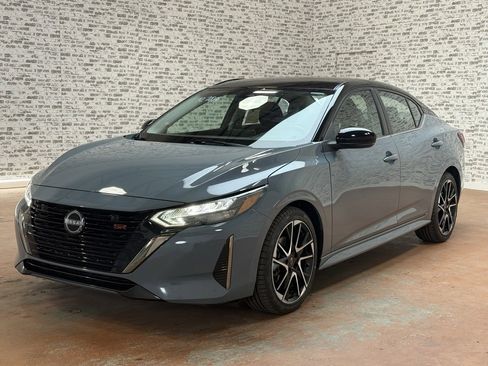Used 2024 Nissan Sentra SR image 23