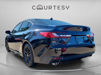 Used 2025 Toyota Camry SE video 2