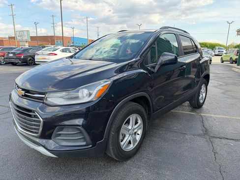 Used 2022 Chevrolet Trax LT w/ Driver Confidence Package AWD/4WD image 7