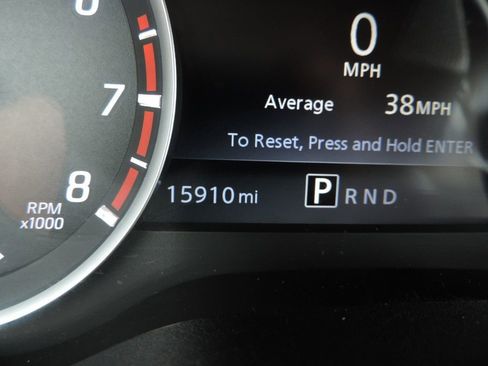 Certified 2024 Nissan Titan SV w/ SV Convenience Package image 29