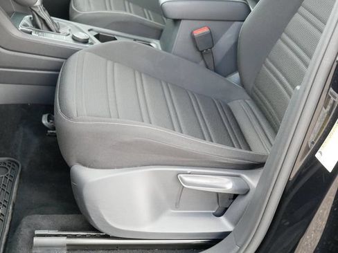 Certified 2022 Volkswagen Tiguan S AWD/4WD image 14