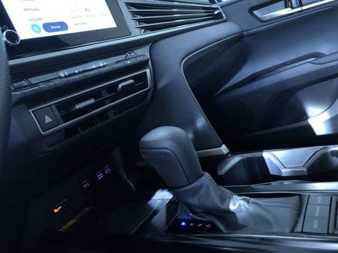 Certified 2025 Toyota Camry LE image 31