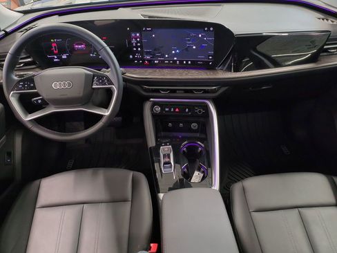 Used 2025 Audi Q5 Premium w/ Convenience Package image 34