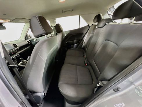 Used 2023 Hyundai Venue SE w/ Cargo Package FWD image 22