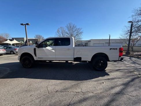 New 2026 Ford F250 Lariat w/ Black Appearance Package image 6