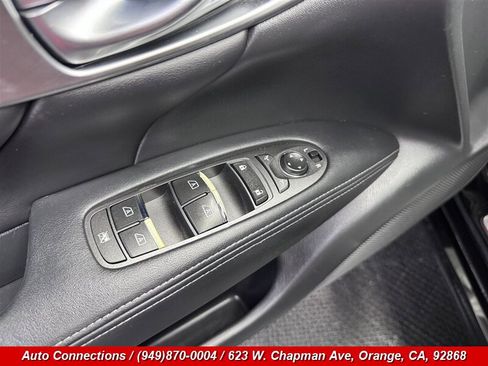 Used 2012 INFINITI M35 w/ Deluxe Touring Pkg image 24