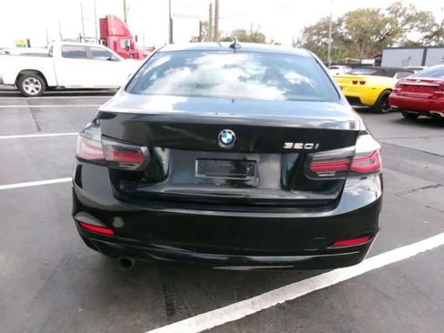 Used 2015 BMW 320i Sedan RWD image 4