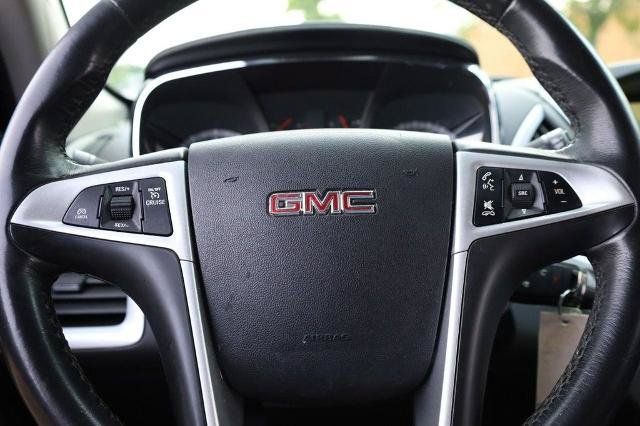 Used 2017 GMC Terrain SLE w/ Nightfall Package FWD image 10