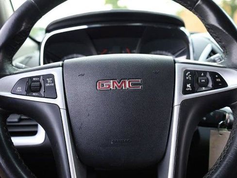 Used 2017 GMC Terrain SLE w/ Nightfall Package FWD image 10