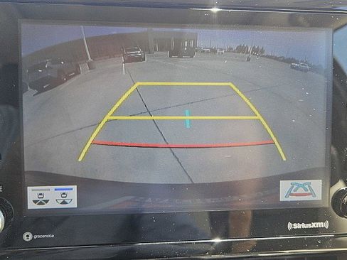 Used 2022 Toyota Corolla Cross XLE w/ Convenience Package image 12