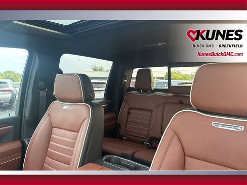 New 2025 GMC Sierra 3500 Denali Ultimate image 38