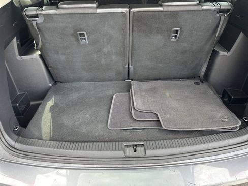 Used 2018 Volkswagen Atlas SE AWD/4WD image 12