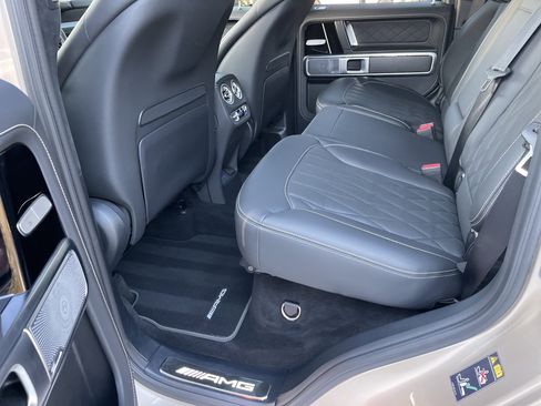 Certified 2025 Mercedes-Benz G 63 AMG 4MATIC image 38