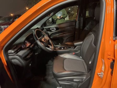 New 2026 Jeep Compass Latitude image 16