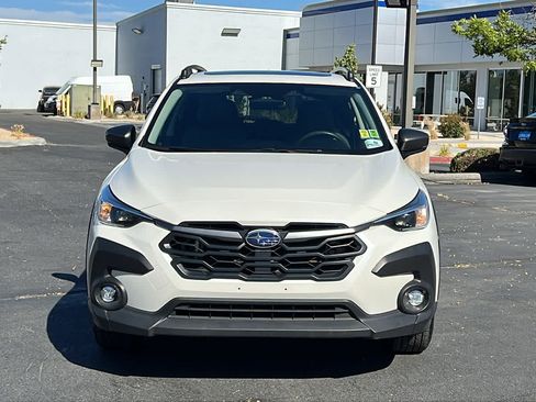 Used 2024 Subaru Crosstrek 2.0i Premium AWD/4WD image 3