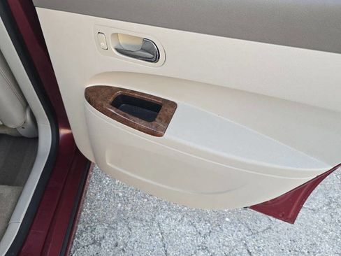 Used 2006 Buick LaCrosse CXL w/ Chrome Appearance Package image 13