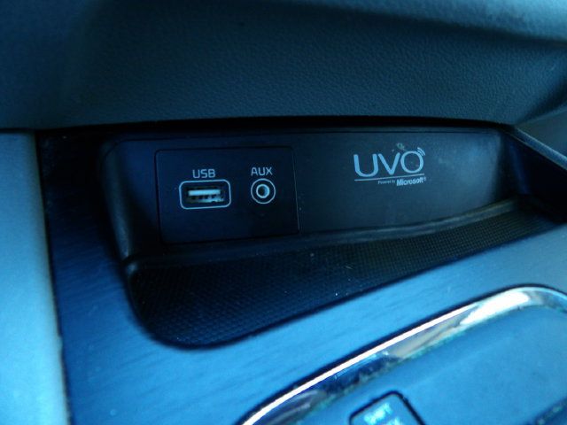 Used 2016 Kia Sedona LX w/ Option Group 020 FWD image 30