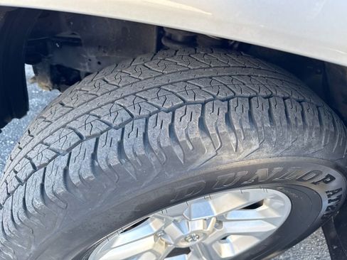 Used 2024 Toyota 4Runner SR5 Premium image 27