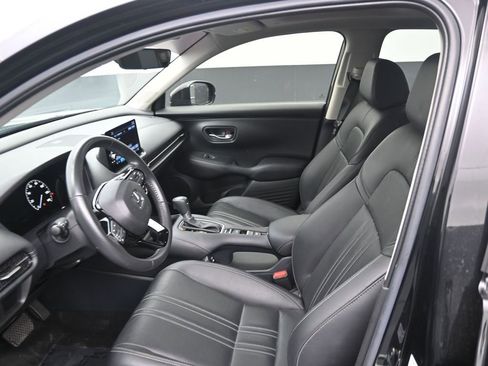 Used 2025 Honda HR-V EX-L image 10