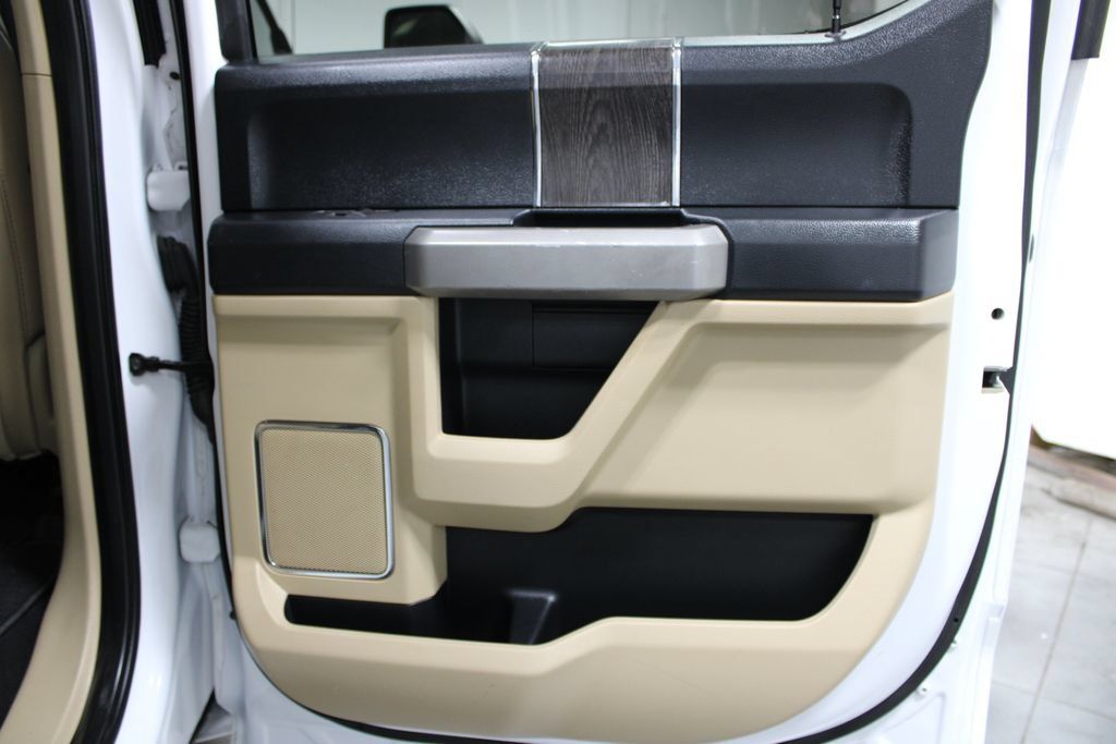 Used 2021 Ford F250 Lariat AWD/4WD image 32