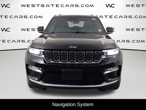 Used 2023 Jeep Grand Cherokee Summit AWD/4WD image 2