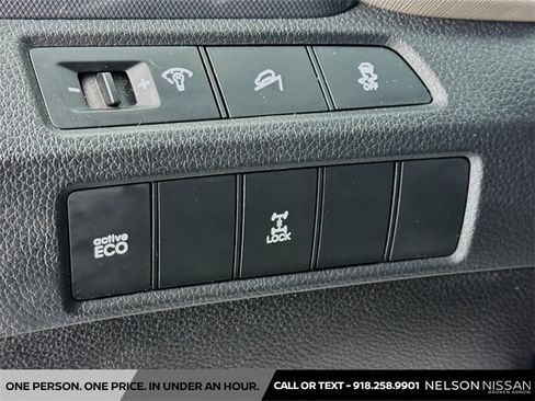 Used 2016 Hyundai Santa Fe Sport image 10