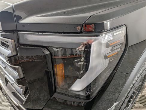 New 2026 GMC Sierra 3500 AT4 w/ AT4 Premium Plus Package AWD/4WD image 14