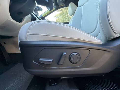 New 2026 Hyundai Tucson Limited image 14