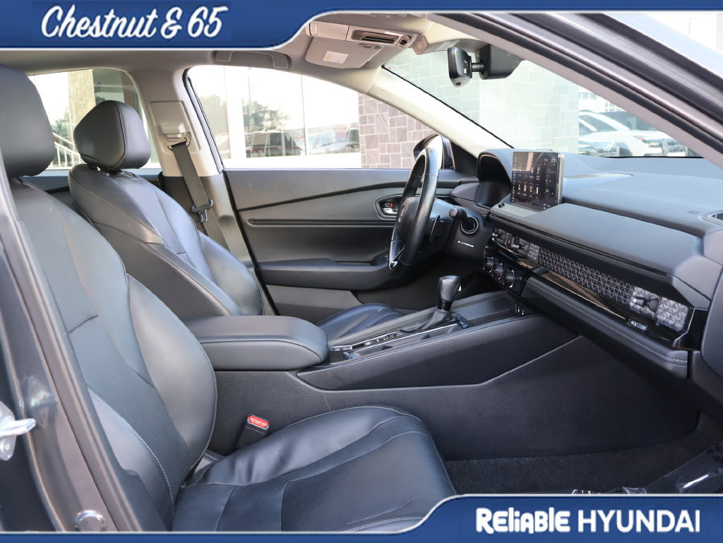 Used 2023 Honda Accord EX-L image 9