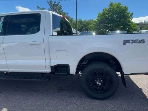 New 2026 Ford F350 Lariat w/ Black Appearance Package AWD/4WD image 11