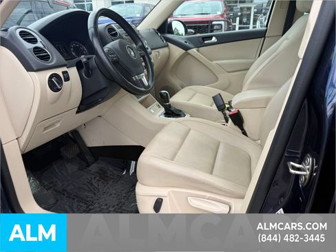 Used 2015 Volkswagen Tiguan SE FWD image 11