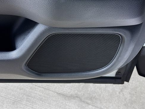 Certified 2025 Honda Pilot Touring image 22
