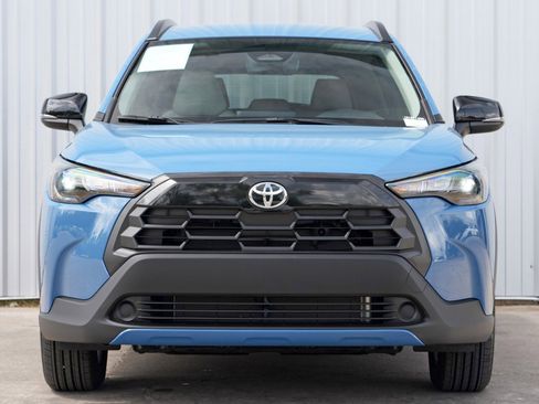 Used 2026 Toyota Corolla Cross LE image 6
