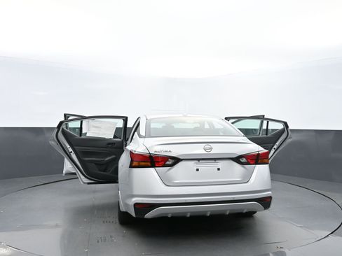 New 2025 Nissan Altima 2.5 S image 42