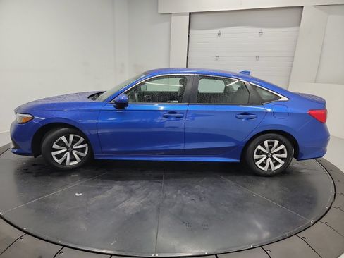 Used 2023 Honda Civic LX image 4