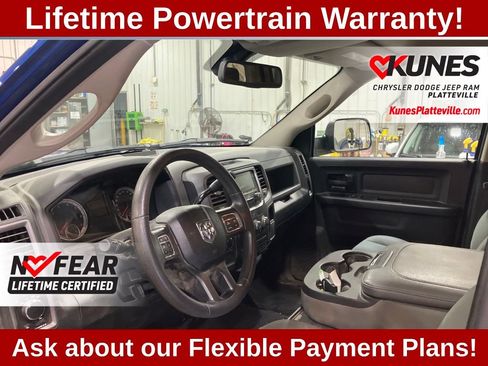 Used 2018 RAM 2500 Tradesman w/ Chrome Appearance Group image 21