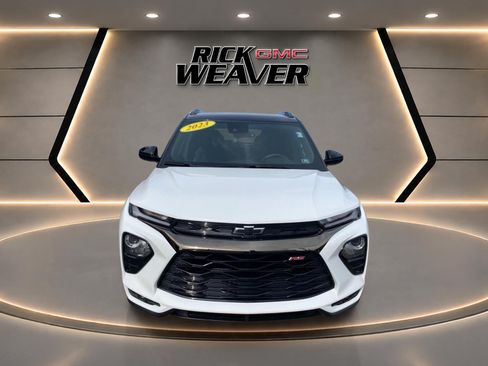 Certified 2023 Chevrolet TrailBlazer RS w/ Technology Package AWD/4WD image 10