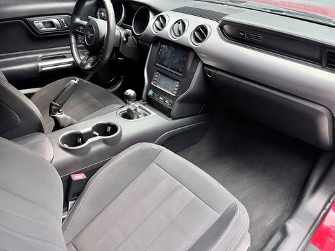 Used 2020 Ford Mustang GT RWD image 11