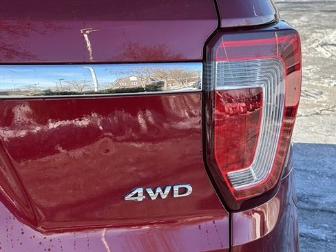 Used 2017 Ford Explorer Limited w/ Equipment Group 301A image 14