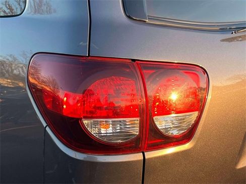 Used 2018 Toyota Sequoia SR5 image 13