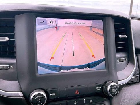 Used 2022 RAM 1500 Big Horn image 27