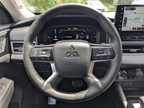 New 2026 Mitsubishi Outlander SEL AWD/4WD image 8
