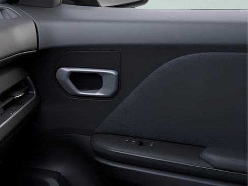 New 2026 Kia K4 FWD image 25