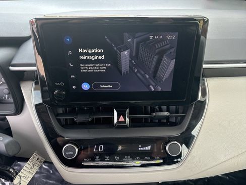 Used 2023 Toyota Corolla LE FWD image 19