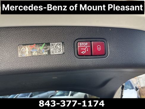 Certified 2025 Mercedes-Benz GLC 300 image 8