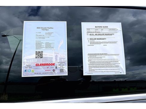 Used 2024 Chrysler Pacifica Touring-L FWD image 58