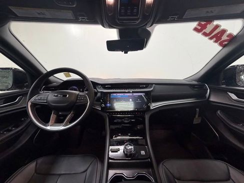 New 2026 Jeep Grand Cherokee L Limited AWD/4WD image 12