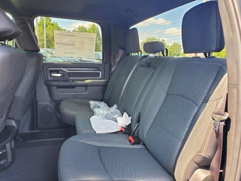 New 2026 RAM 2500 Big Horn AWD/4WD image 25