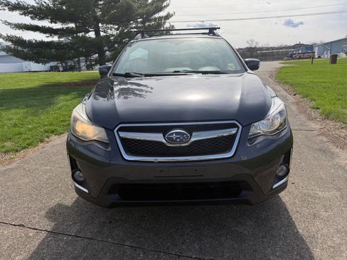Used 2016 Subaru Crosstrek 2.0i Limited image 2
